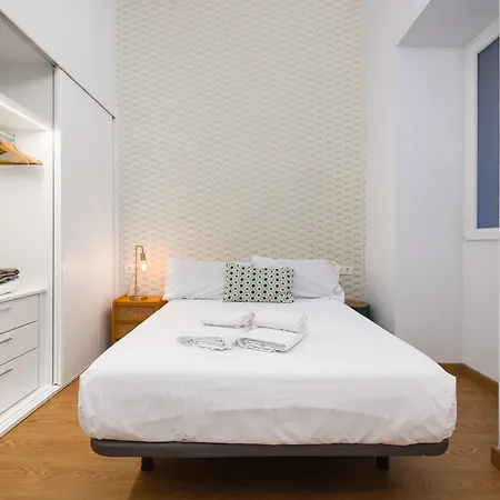 Hb Apartaments Playa Del Postiguet Beach Alicante Esterno foto