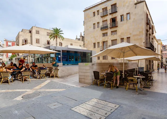 Hb Apartaments Playa Del Postiguet Beach